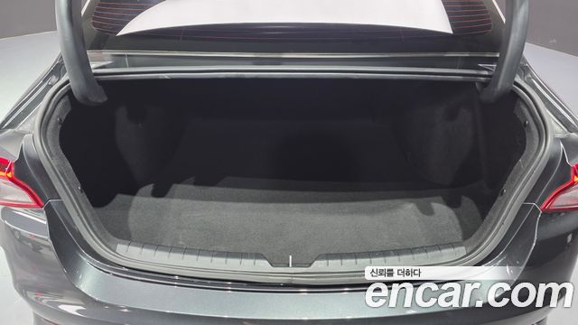 Kia K5 (III) 2.0 Noblesse 2022 — фото 20
