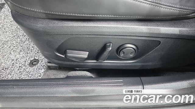 Kia K5 (III) 2.0 Noblesse 2022 — фото 38