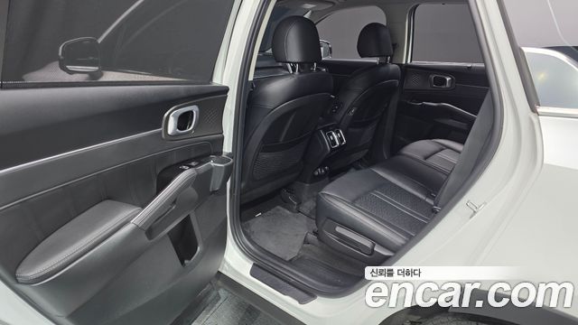 Kia Sorento (IV) Diesel 2.2 2WD Noblesse 2023 — фото 16