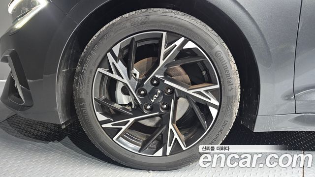 Kia K5 (III) 2.0 Prestige 2024 — фото 5