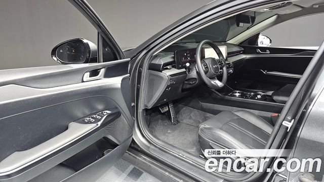 Kia K5 (III) 2.0 Prestige 2024 — фото 10
