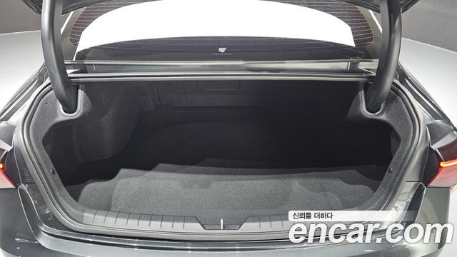 Kia K5 (III) 2.0 Prestige 2024 — фото 20