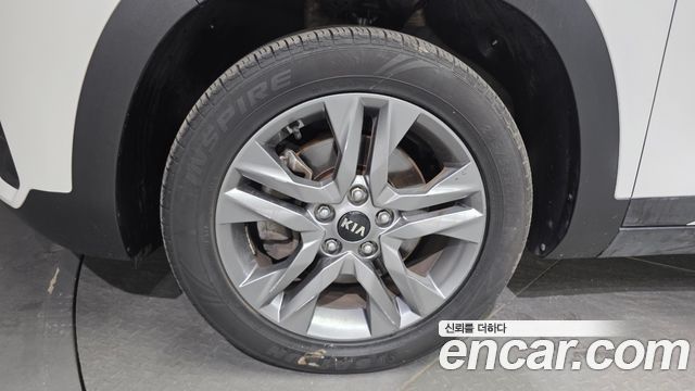 Kia Seltos Gasoline 1.6 Turbo 2WD Prestige 2022 — фото 5
