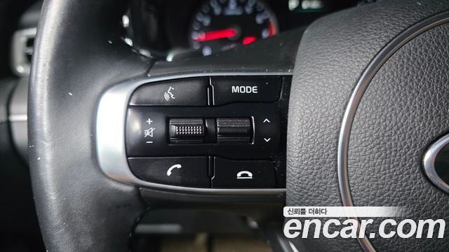 Kia K5 (III) 2.0 Prestige 2021 — фото 17