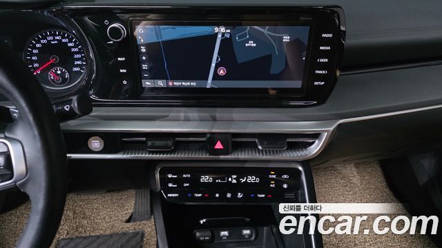 Kia K5 (III) 2.0 Prestige 2021 — фото 21