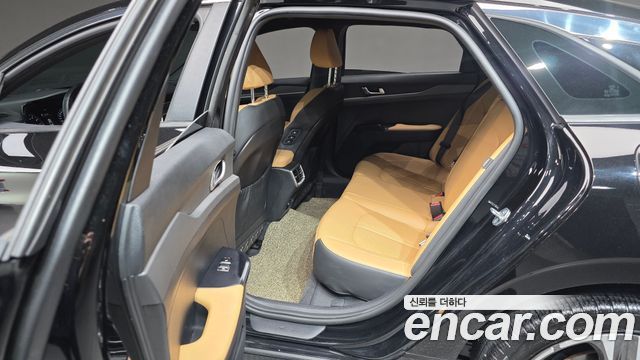 Kia K5 (III) 2.0 Prestige 2021 — фото 37