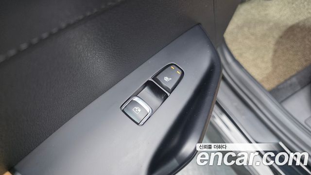 Kia K5 (III) 2.0 Prestige 2021 — фото 38
