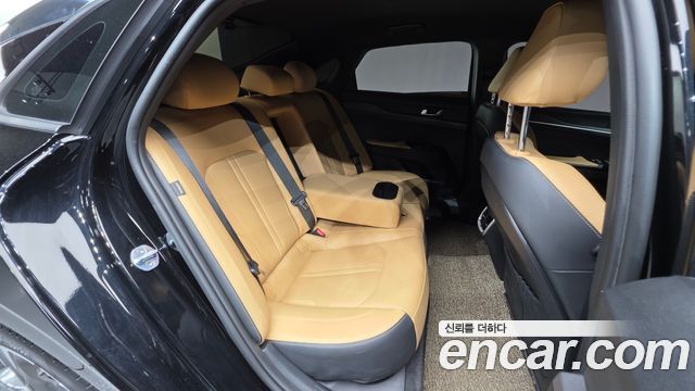 Kia K5 (III) 2.0 Prestige 2021 — фото 40