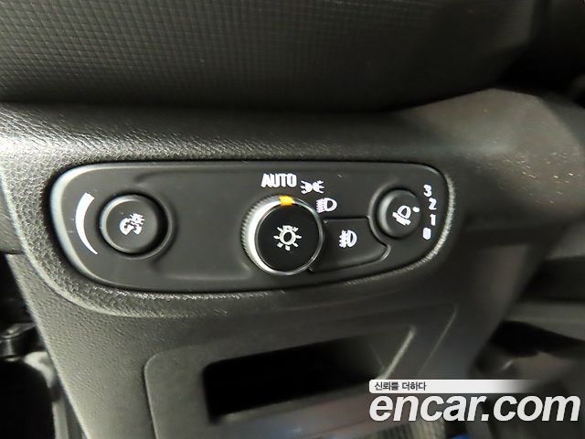 Chevrolet Trailblazer 1.3 Turbo 2WD Premier 2021 — фото 18