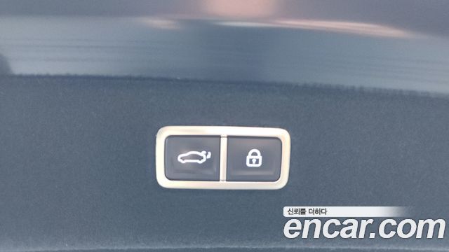 Genesis G90 (RS4) Gasoline 3.5 Turbo AWD 2022 — фото 17