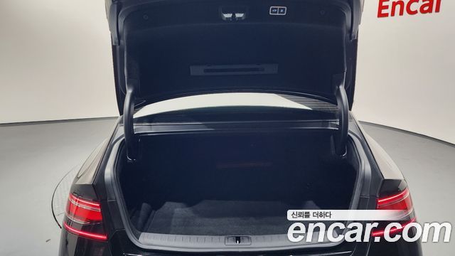 Genesis G90 (RS4) Gasoline 3.5 Turbo AWD 2022 — фото 18