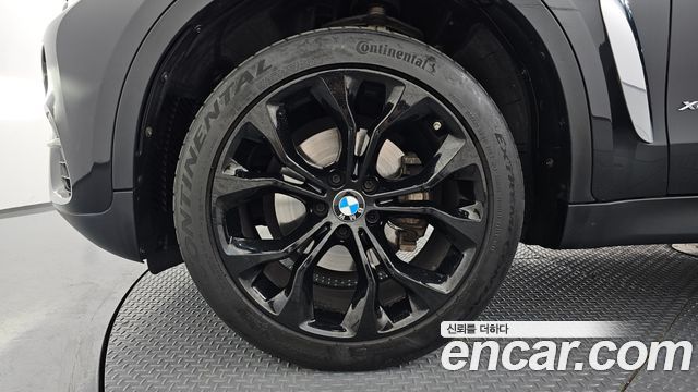 BMW X6 (F16) xDrive 30d 2019 — фото 5
