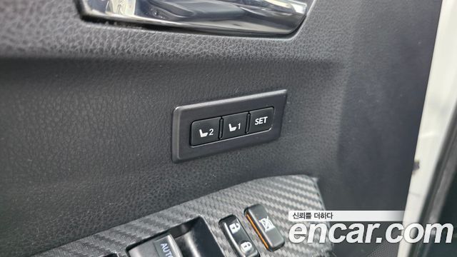 Toyota RAV4 2.5 4WD 4th 2014 — фото 16