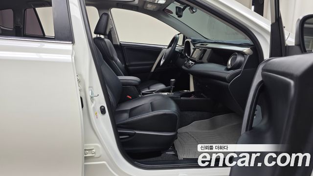 Toyota RAV4 2.5 4WD 4th 2014 — фото 26