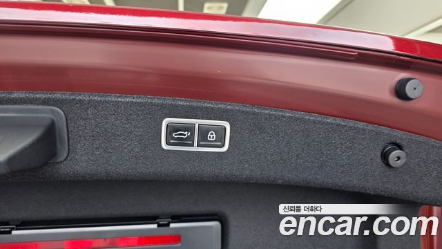 Genesis G80 (RG3) Gasoline 2.5 Turbo AWD 2025 — фото 33