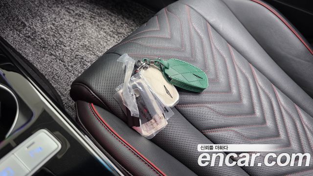 Genesis G80 (RG3) Gasoline 2.5 Turbo AWD 2025 — фото 35
