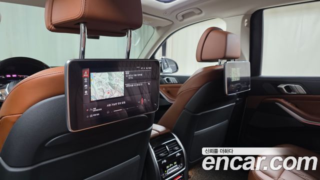 BMW X7 (G07) xDrive 40i Design Pure Excellence 6-Seater 2021 — фото 13