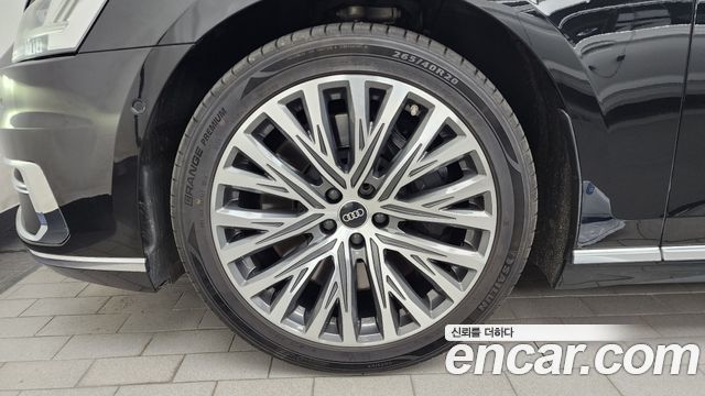 Audi A8 (D5) 60 TFSI Quattro LWB 2021 — фото 5