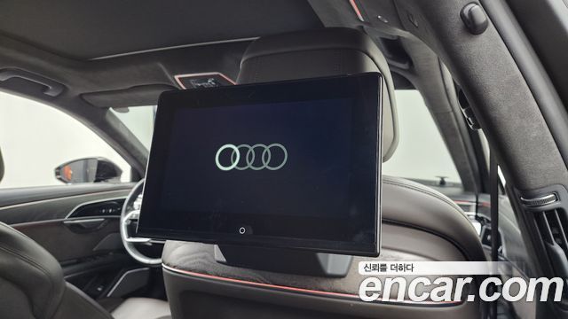 Audi A8 (D5) 60 TFSI Quattro LWB 2021 — фото 19