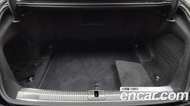 Audi A8 (D5) 60 TFSI Quattro LWB 2021 — фото 24