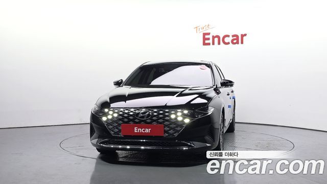 Hyundai Grandeur (IG) 3.0 LPi Rent Car Modern 2023 — фото 3