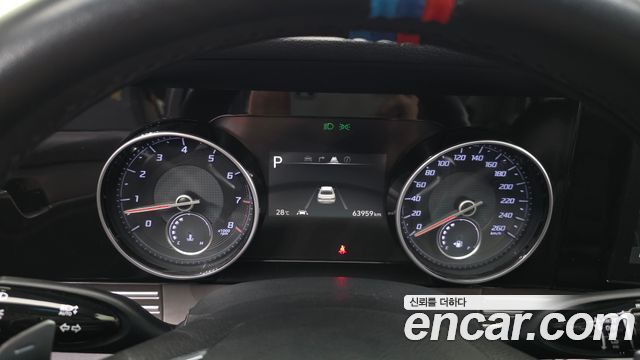 Hyundai Grandeur (IG) 3.0 LPi Rent Car Modern 2023 — фото 8