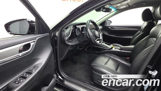 Hyundai Grandeur (IG) 3.0 LPi Rent Car Modern 2023 — фото 10
