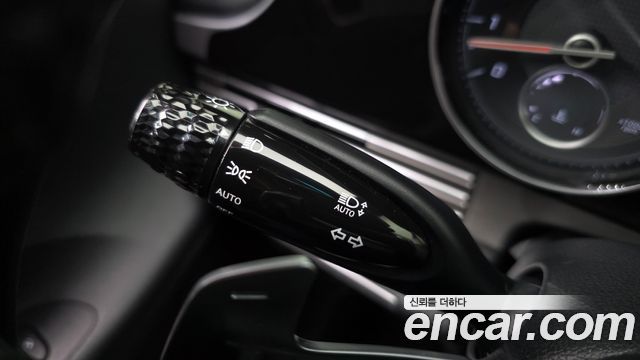 Hyundai Grandeur (IG) 3.0 LPi Rent Car Modern 2023 — фото 16