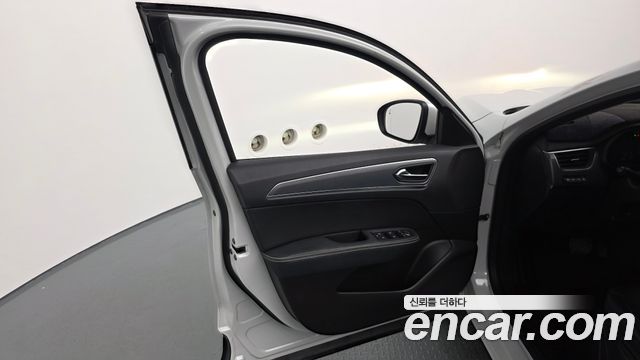Renault Korea XM3 1.3 TCe RE 2021 — фото 24