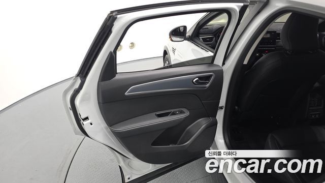 Renault Korea XM3 1.3 TCe RE 2021 — фото 25