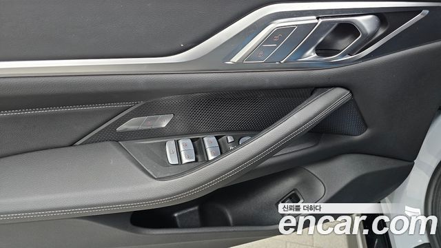 BMW 4 Series (G22) 420i M Sport Pro Gran Coupe 2025 — фото 17