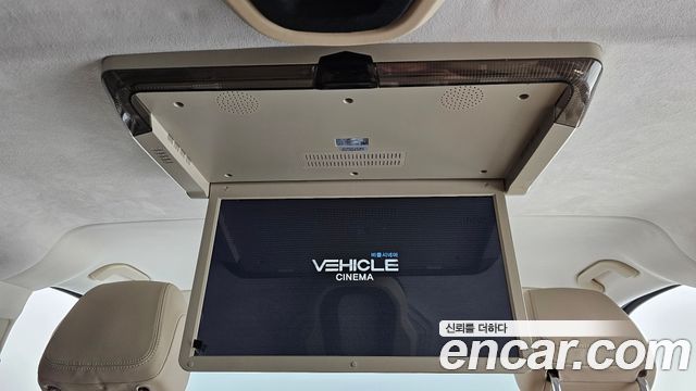 Mercedes-Benz V-Class V300 CDI W447 2023 — фото 18