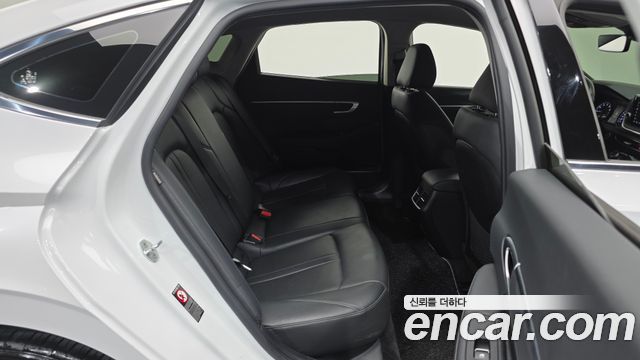 Hyundai Sonata (DN8) 2.0 Premium Plus 2022 — фото 19