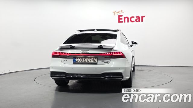 Audi A7 (4K) 45 TDI Quattro Premium 2022 — фото 4