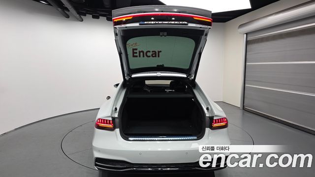 Audi A7 (4K) 45 TDI Quattro Premium 2022 — фото 20
