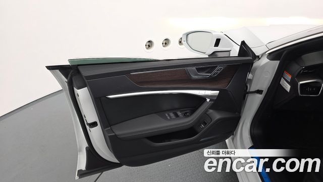 Audi A7 (4K) 45 TDI Quattro Premium 2022 — фото 24