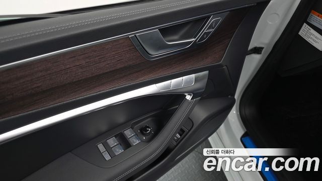 Audi A7 (4K) 45 TDI Quattro Premium 2022 — фото 31