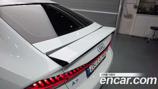 Audi A7 (4K) 45 TDI Quattro Premium 2022 — фото 37