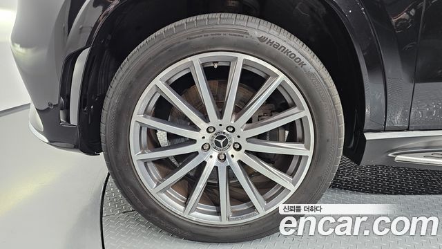 Mercedes-Benz GLS-Class (X167) GLS580 4MATIC 2022 — фото 5