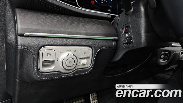 Mercedes-Benz GLS-Class (X167) GLS580 4MATIC 2022 — фото 17