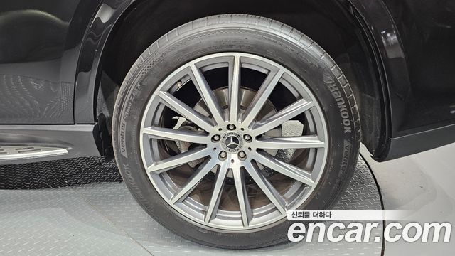 Mercedes-Benz GLS-Class (X167) GLS580 4MATIC 2022 — фото 21
