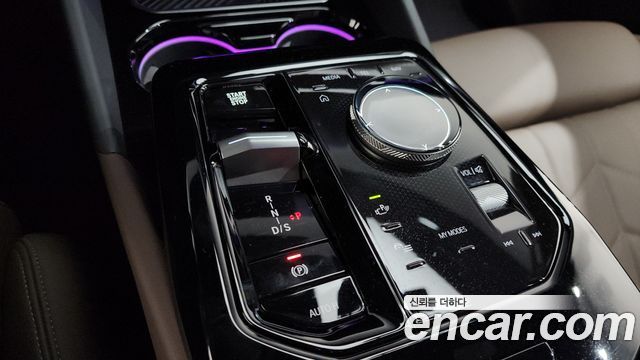 BMW 5 Series (G60) 520i M Sport 2025 — фото 9