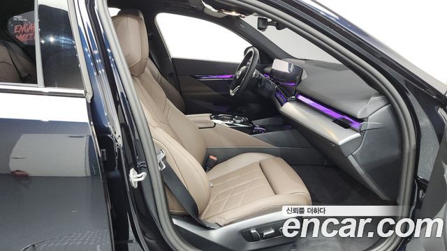 BMW 5 Series (G60) 520i M Sport 2025 — фото 26