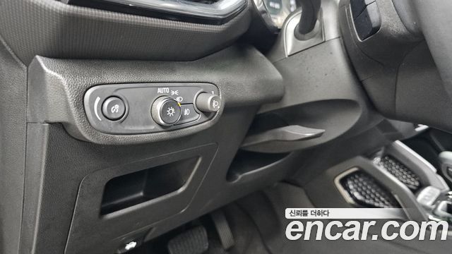 Chevrolet Trailblazer 1.3 Turbo 4WD Premier 2022 — фото 27