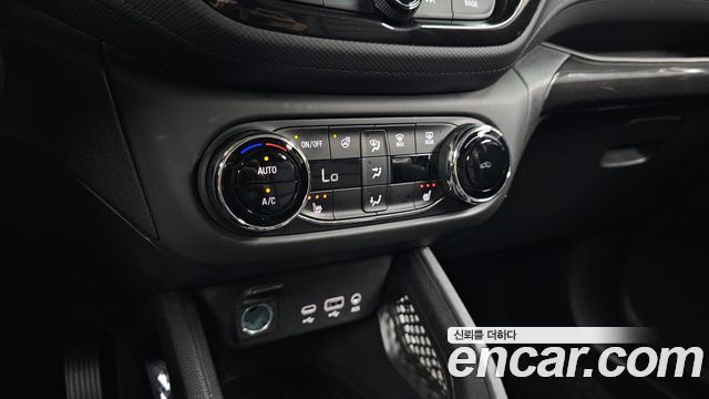 Chevrolet Trailblazer 1.3 Turbo 4WD Premier 2022 — фото 30