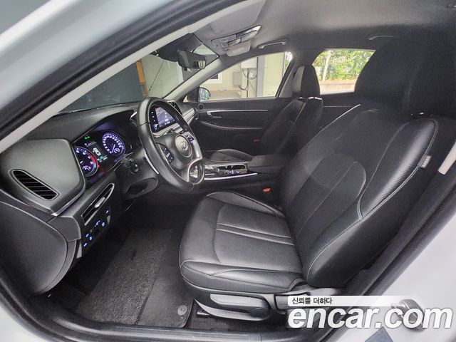 Hyundai Sonata (DN8) 2.0 LPG(rental car) Style 2022 — фото 8