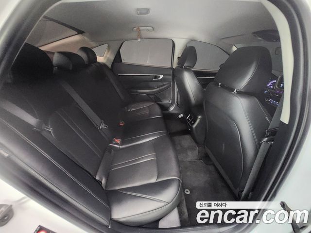 Hyundai Sonata (DN8) 2.0 LPG(rental car) Style 2022 — фото 9