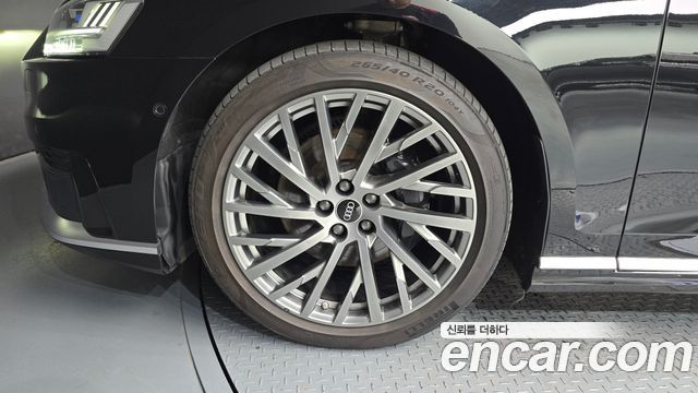 Audi A8 (D5) 50 TDI Quattro LWB 2021 — фото 5