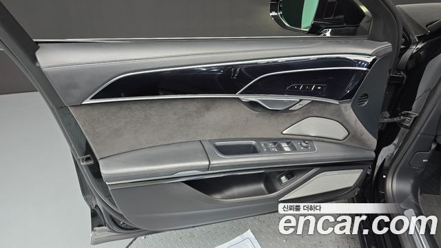 Audi A8 (D5) 50 TDI Quattro LWB 2021 — фото 30