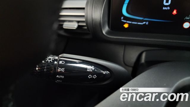 Hyundai Casper Inspiration 2022 — фото 30